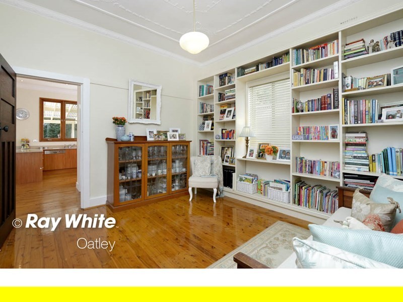 8 Daisy Avenue, Penshurst NSW 2222