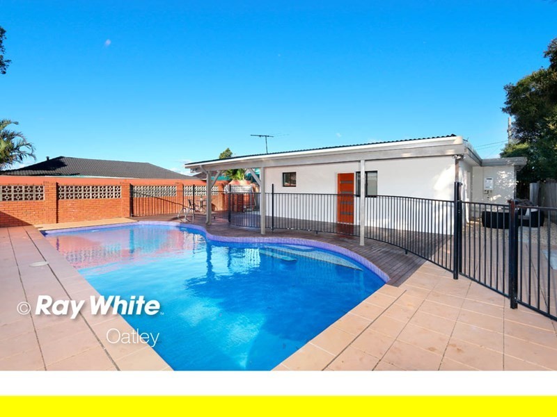 32 Koorabel Street, Lugarno NSW 2210