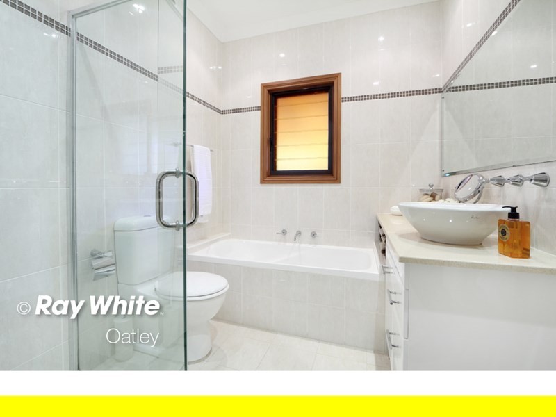 19 Macken Street, Oatley NSW 2223