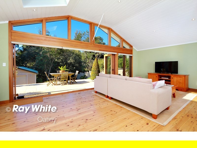 19 Macken Street, Oatley NSW 2223