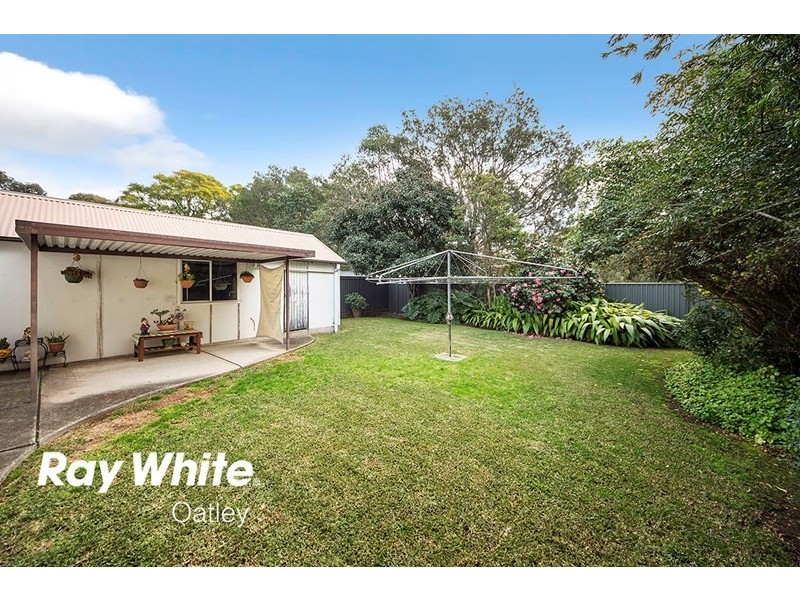 24 Park Road, East Hills NSW 2213