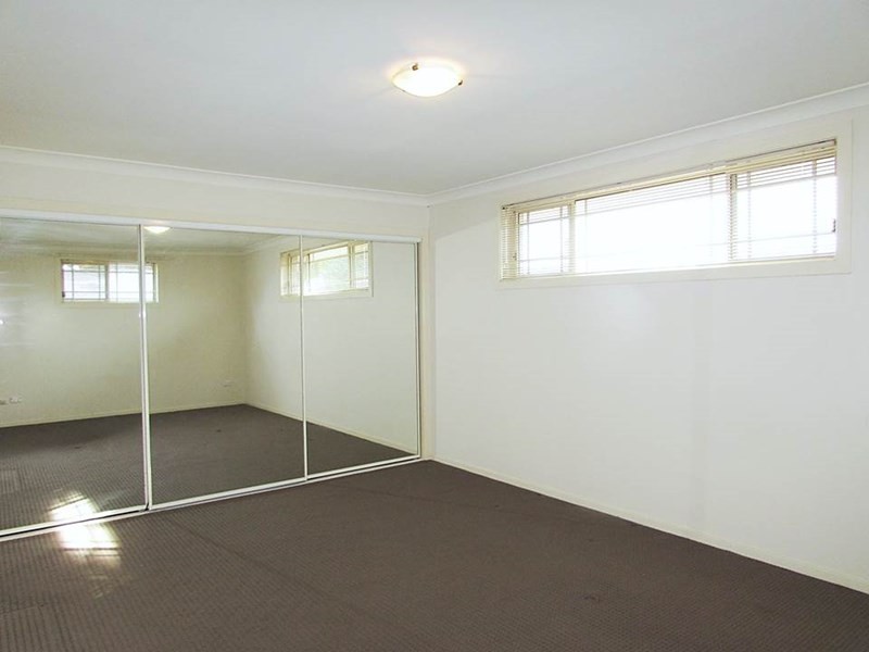 15A Lesley Crescent, Mortdale NSW 2223