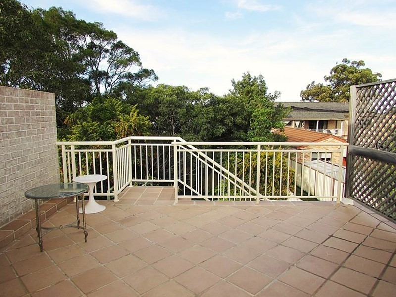 15A Lesley Crescent, Mortdale NSW 2223