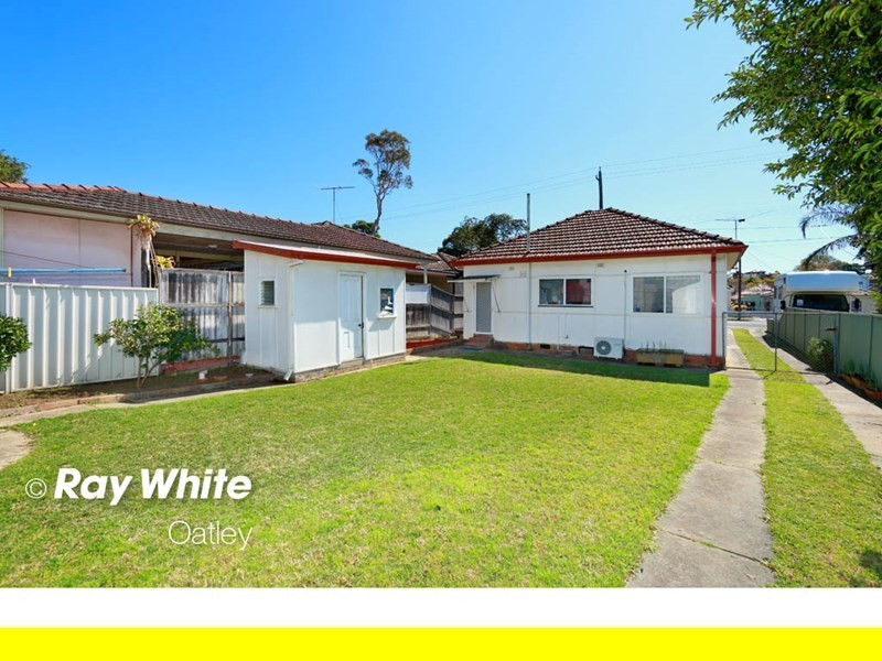 17 Bristol Road, Hurstville NSW 2220