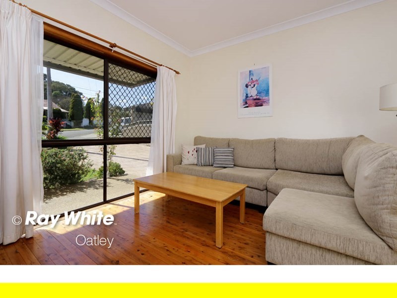 38 Tournay Street, Peakhurst NSW 2210