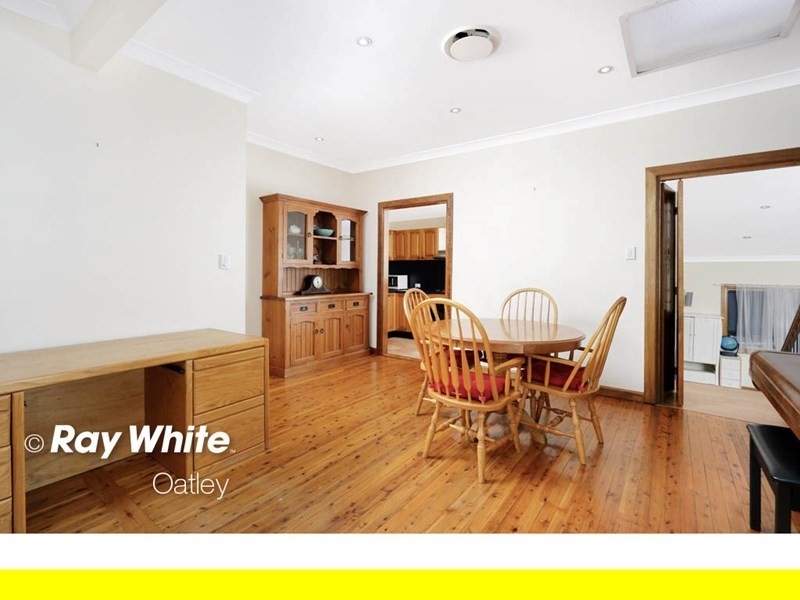 38 Tournay Street, Peakhurst NSW 2210