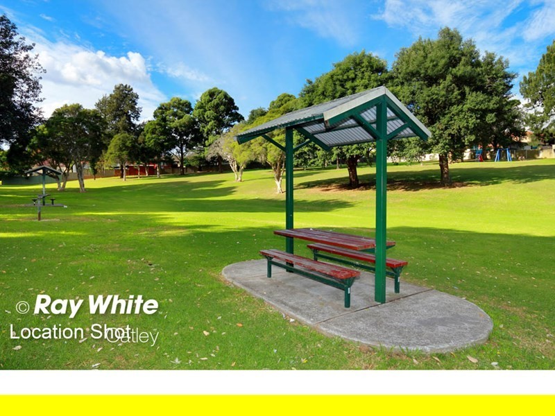 38 Tournay Street, Peakhurst NSW 2210