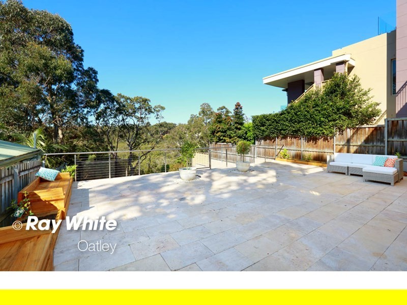 24 Lansdowne Parade, Oatley NSW 2223