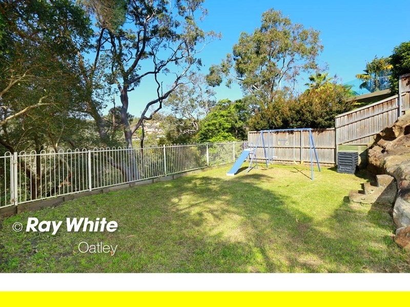24 Lansdowne Parade, Oatley NSW 2223
