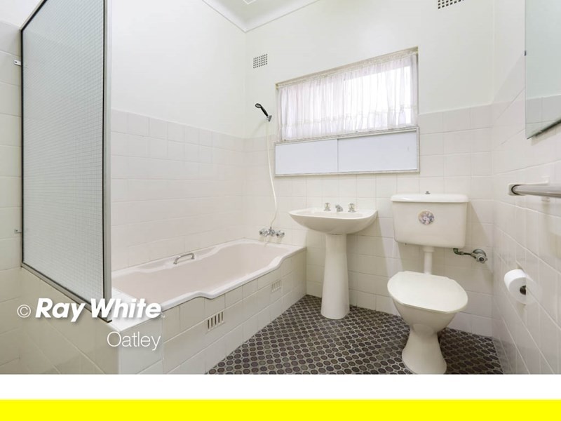 4 Laycock Road, Penshurst NSW 2222