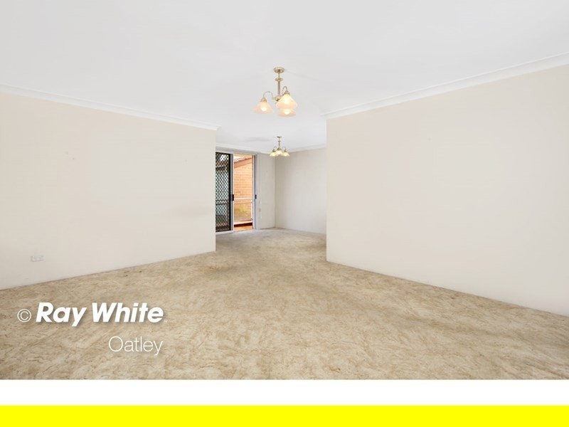 2/4 Ocean Street, Penshurst NSW 2222