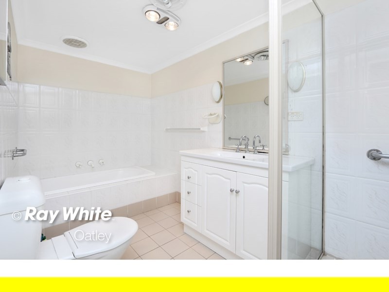 2/4 Ocean Street, Penshurst NSW 2222