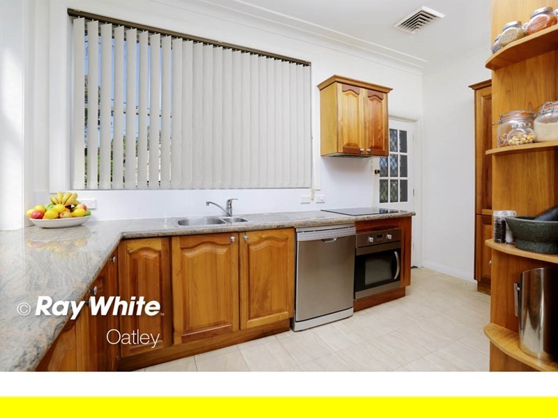 3 Raymond Street, Oatley NSW 2223