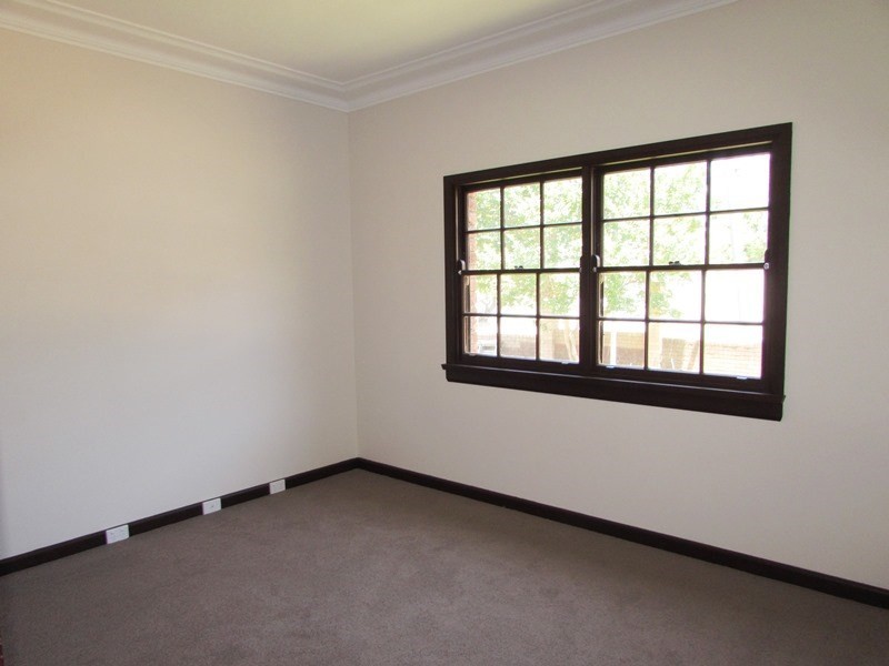 146 Kyle Parade, Kyle Bay NSW 2221