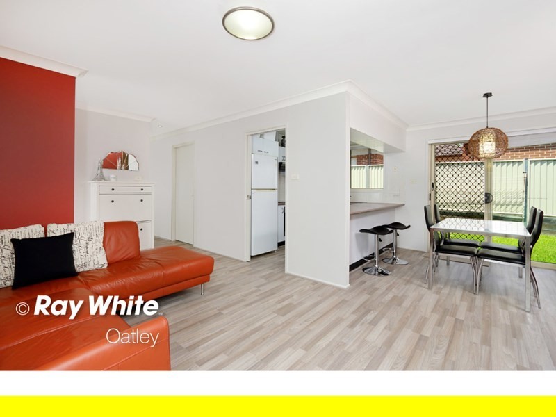 55a Henry Lawson Drive, Peakhurst NSW 2210