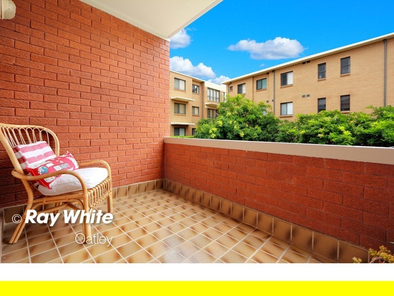 4/27 Wonoona Parade (East), Oatley NSW 2223