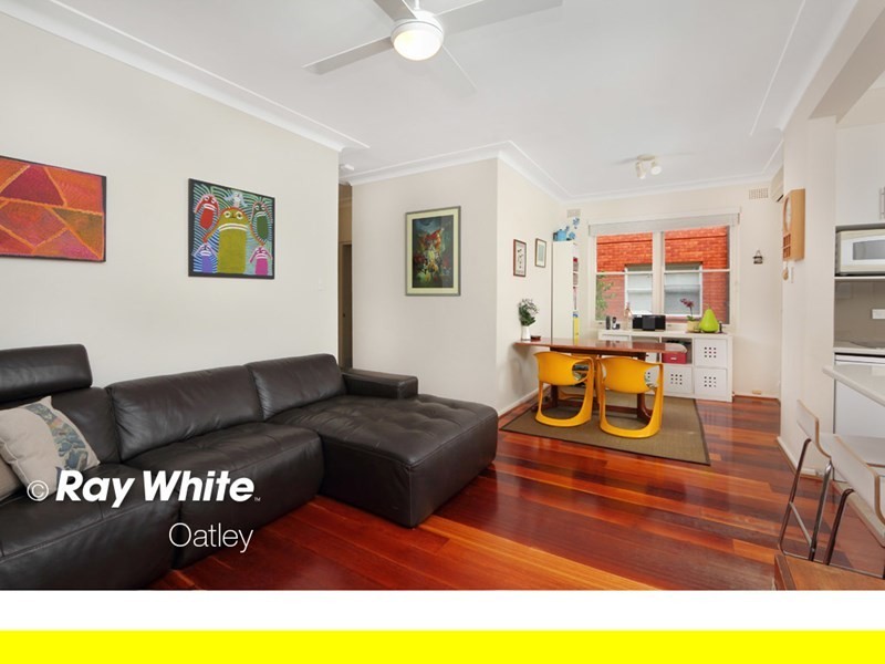 4/27 Wonoona Parade (East), Oatley NSW 2223