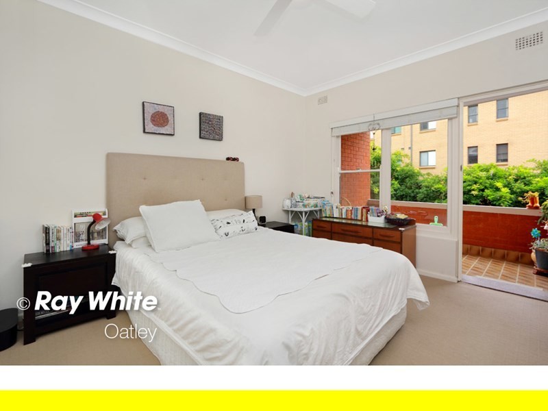 4/27 Wonoona Parade (East), Oatley NSW 2223