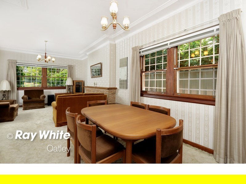 42 Coleborne Avenue, Mortdale NSW 2223