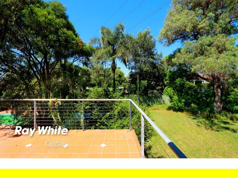 41 Pindari Road, Peakhurst Heights NSW 2210