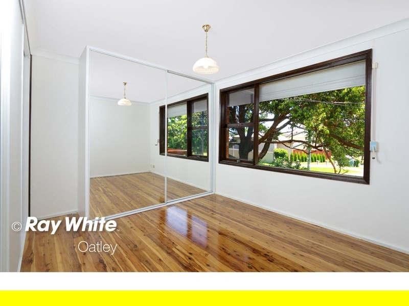 41 Pindari Road, Peakhurst Heights NSW 2210