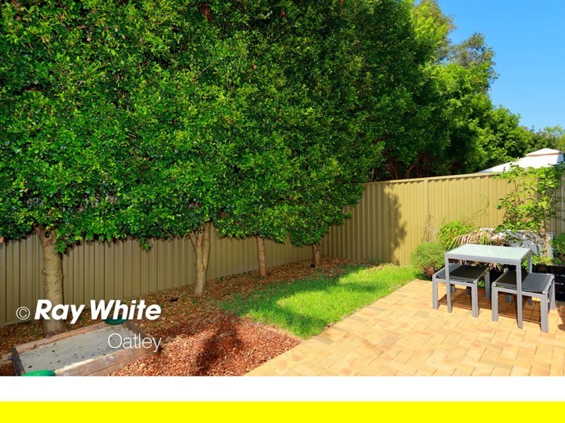 40a East Crescent, Hurstville Grove NSW 2220