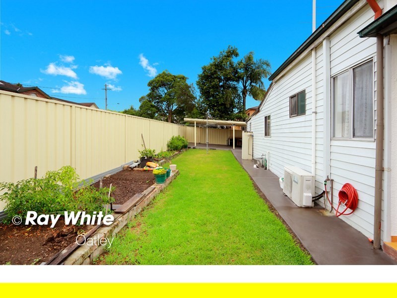 23 Roberts Avenue, Mortdale NSW 2223