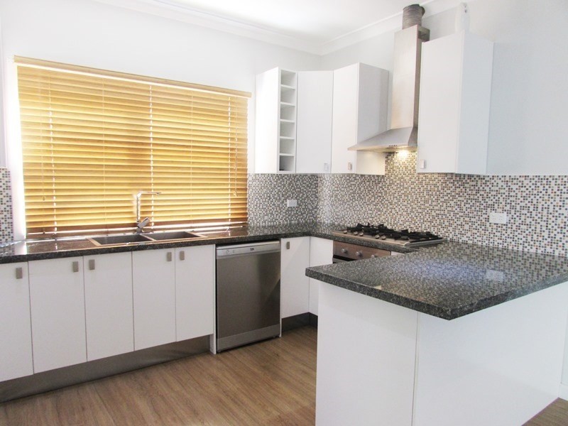 16 Old Forest Road, Lugarno NSW 2210