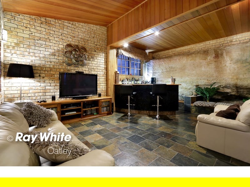 17a Annette Street, Oatley NSW 2223