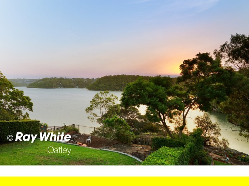 24 Freeman Avenue, Oatley NSW 2223