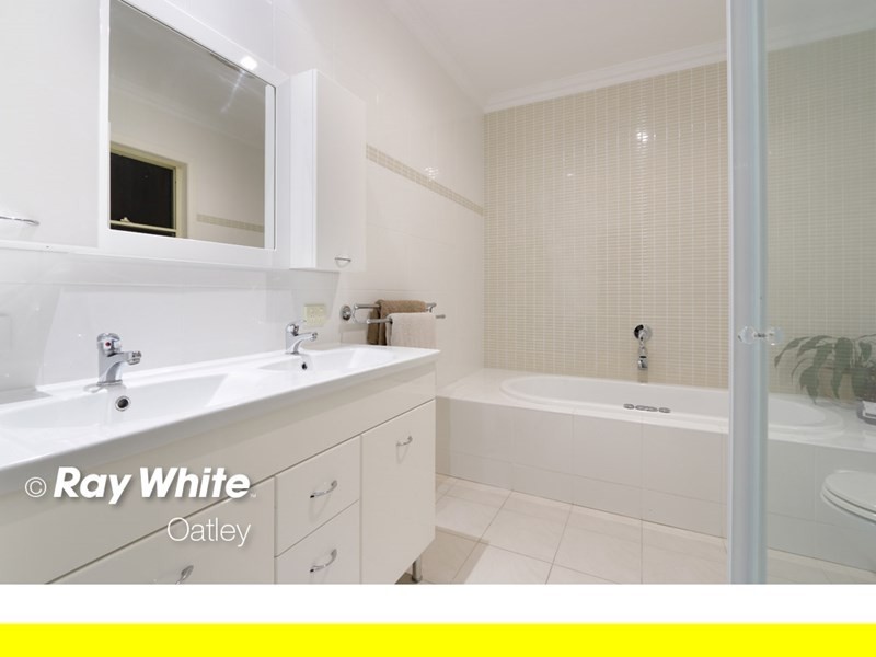 24 Freeman Avenue, Oatley NSW 2223