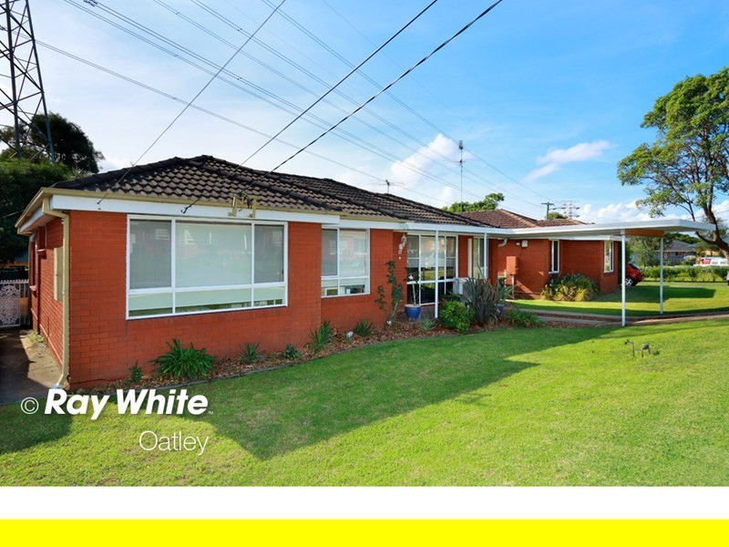 17 Whitegates Avenue, Peakhurst Heights NSW 2210