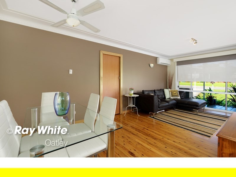 17 Whitegates Avenue, Peakhurst Heights NSW 2210