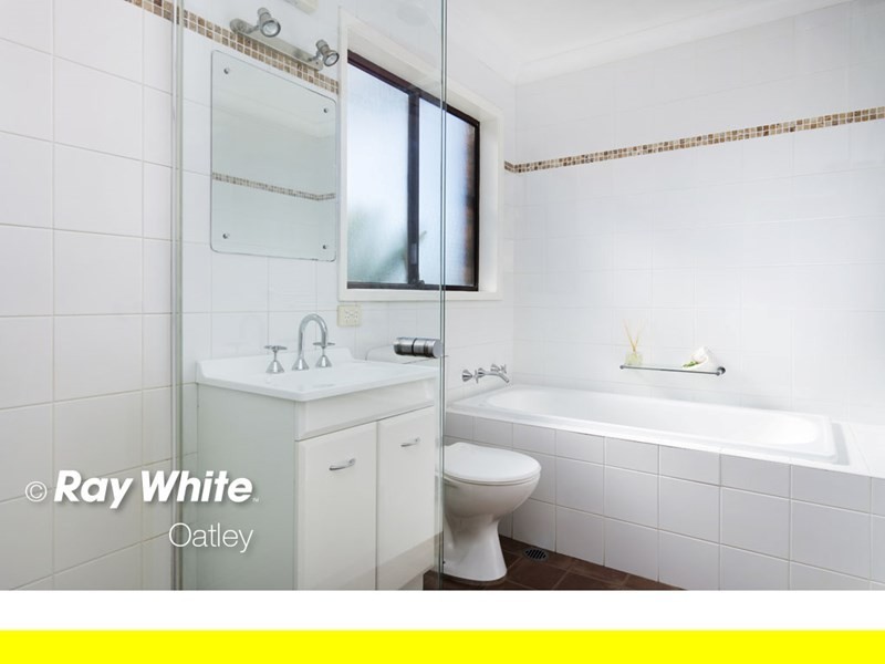 40 Taffs Avenue, Lugarno NSW 2210