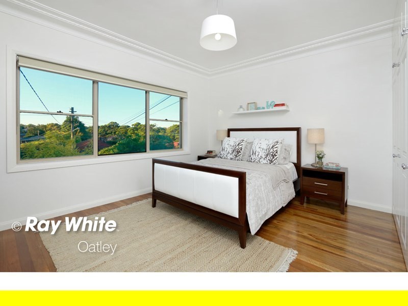 12 Mountbatten Street, Oatley NSW 2223