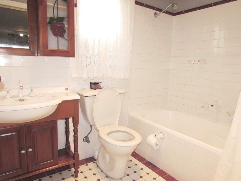 23 Seaforth Avenue, Oatley NSW 2223