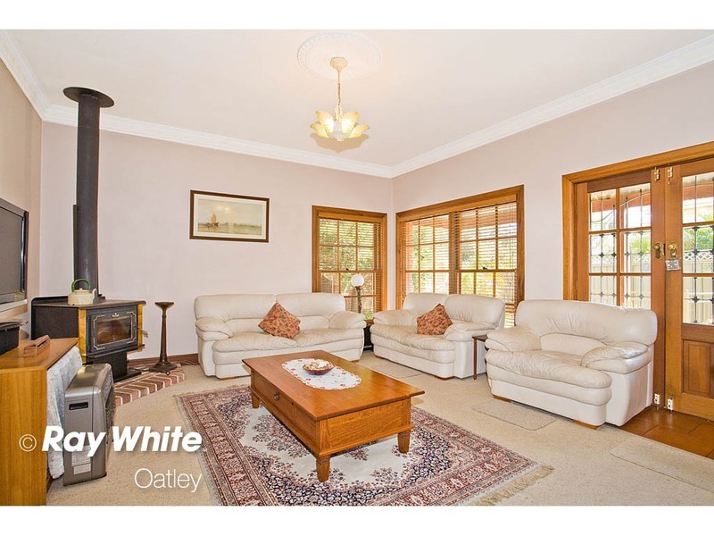 50 Lloyd Street, Oatley NSW 2223