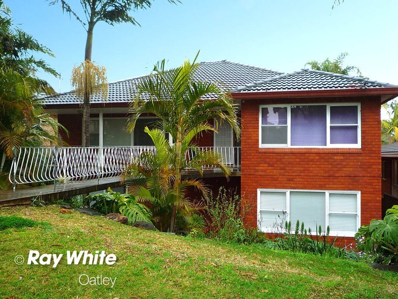 52 Jindabyne Cresent, Peakhurst Heights NSW 2210