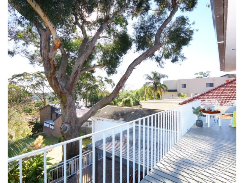 52 Lugarno Parade, Lugarno NSW 2210