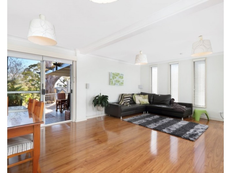 52 Lugarno Parade, Lugarno NSW 2210