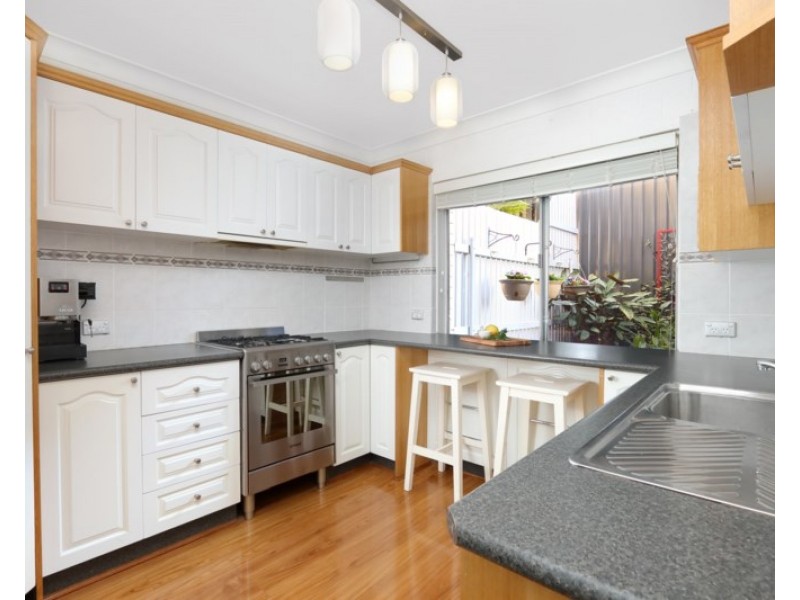 52 Lugarno Parade, Lugarno NSW 2210