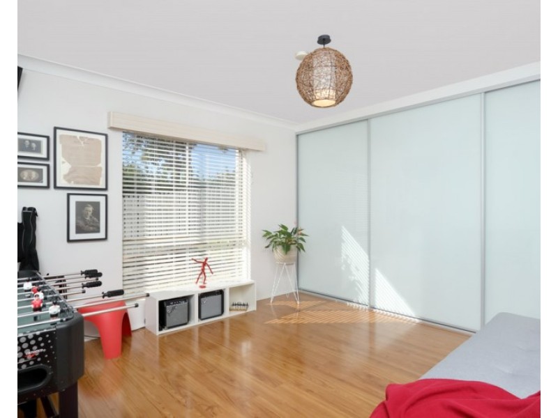 52 Lugarno Parade, Lugarno NSW 2210