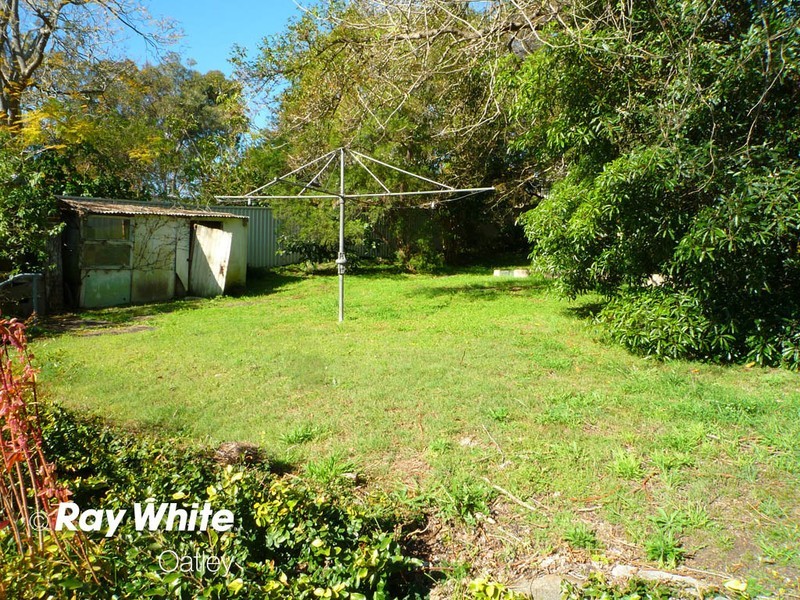 35 Boorara Avenue, Oatley NSW 2223