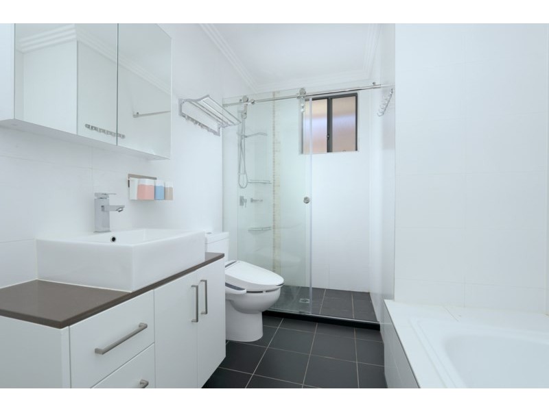 33a Mavis Avenue, Peakhurst NSW 2210