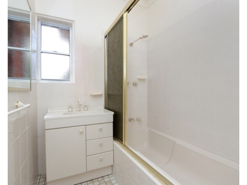 32 Marine Drive, Oatley NSW 2223