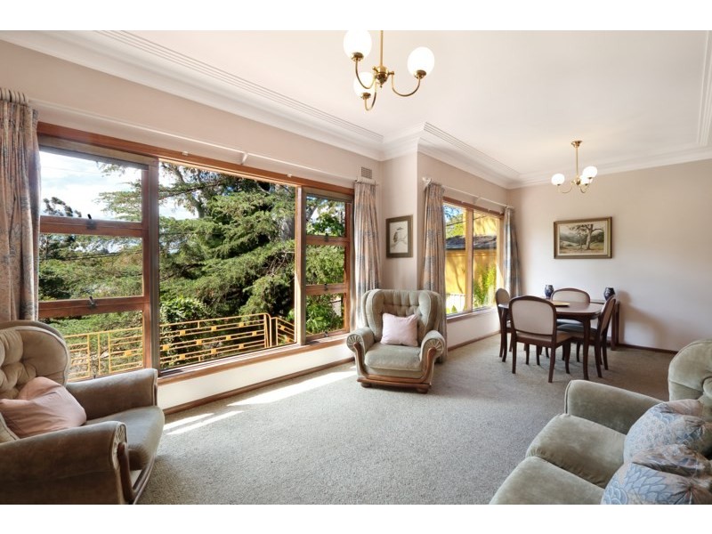 31 Mimosa Street, Oatley NSW 2223