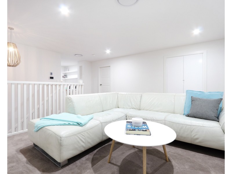 31 Orana Crescent, Peakhurst Heights NSW 2210