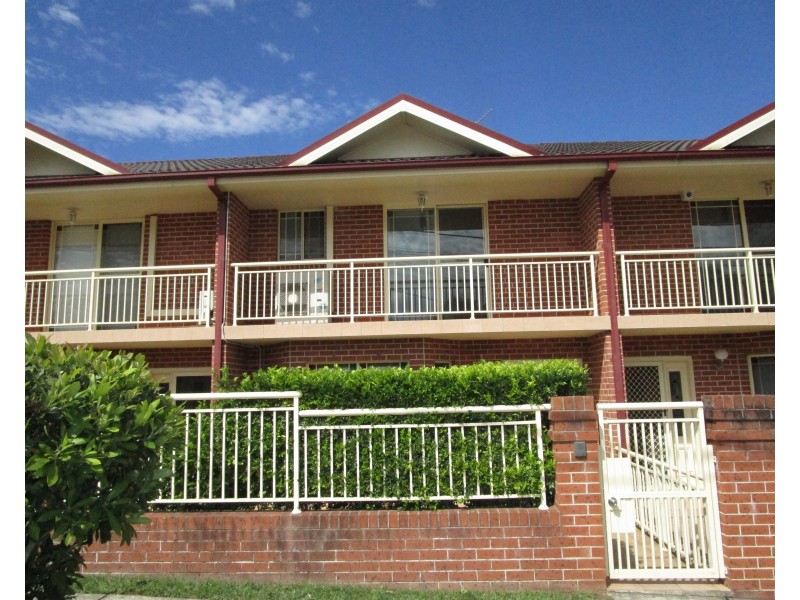 2/39 Queensbury Road, Penshurst NSW 2222