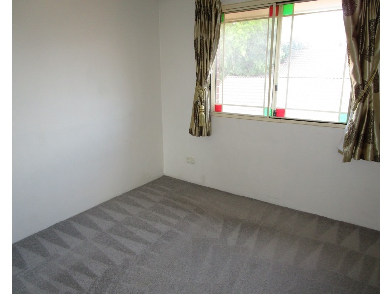 2/39 Queensbury Road, Penshurst NSW 2222