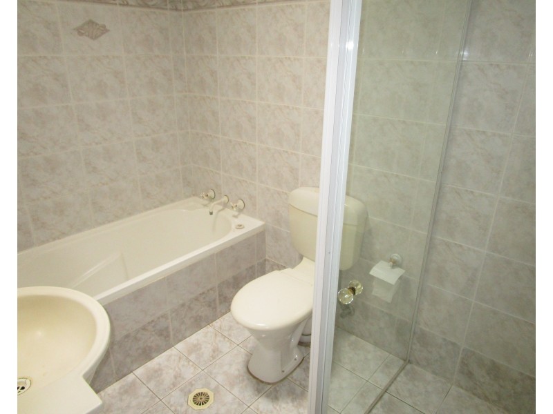 2/39 Queensbury Road, Penshurst NSW 2222